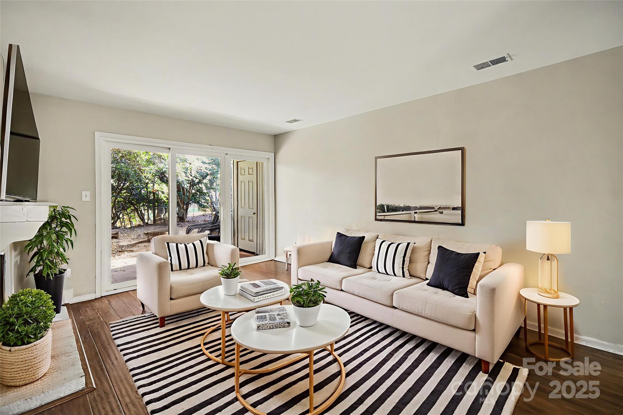 7913 Horse Chestnut Lane