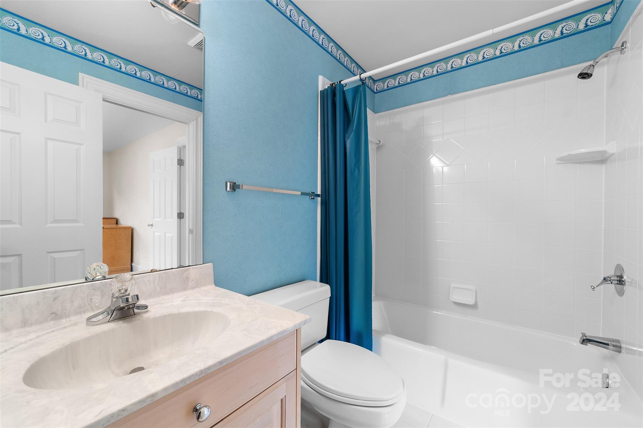 The Peninsula - Residential