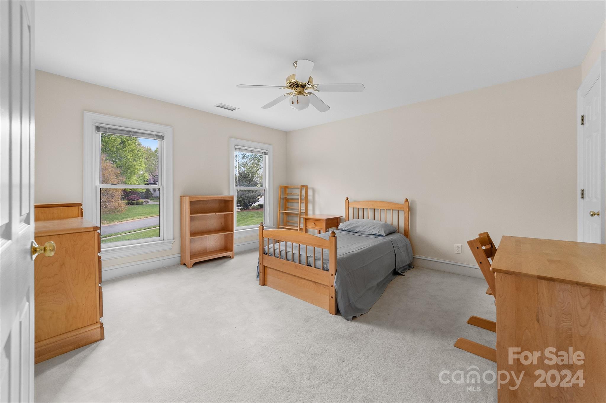 The Peninsula - Residential