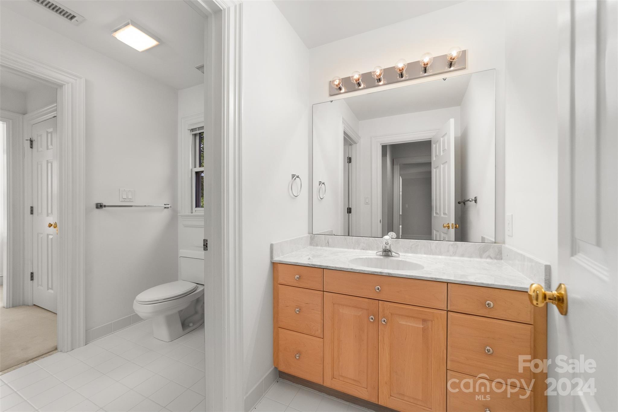 The Peninsula - Residential