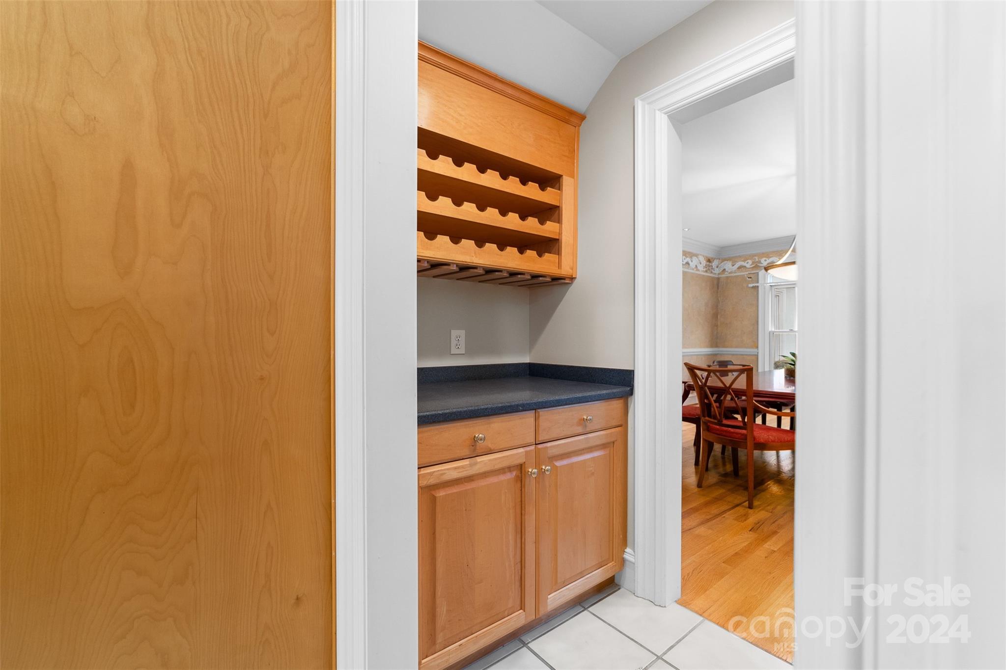 The Peninsula - Residential