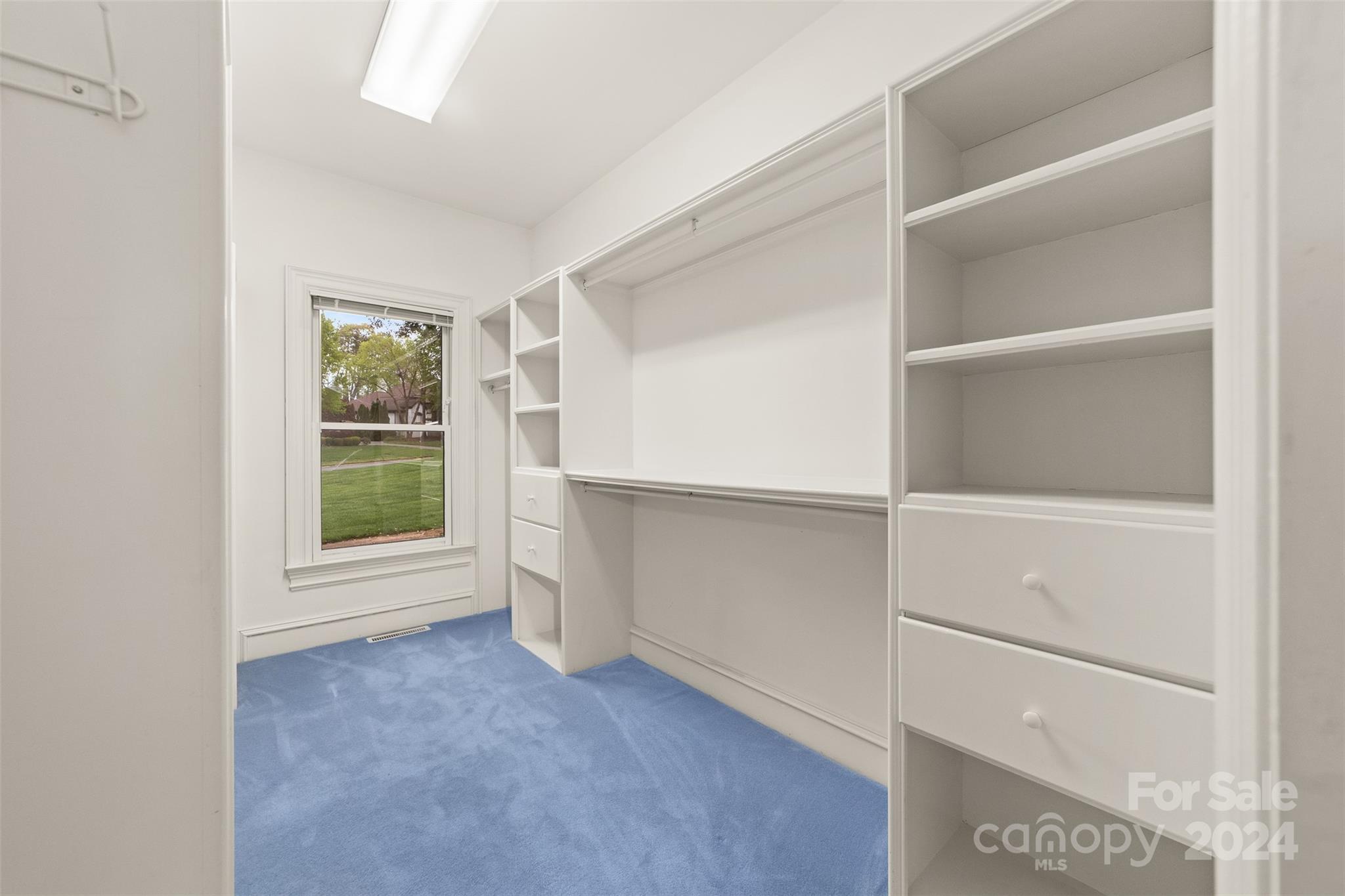 The Peninsula - Residential