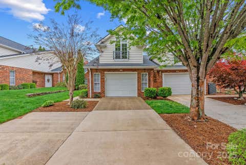 Photo for 52 Lake Pointe Circle