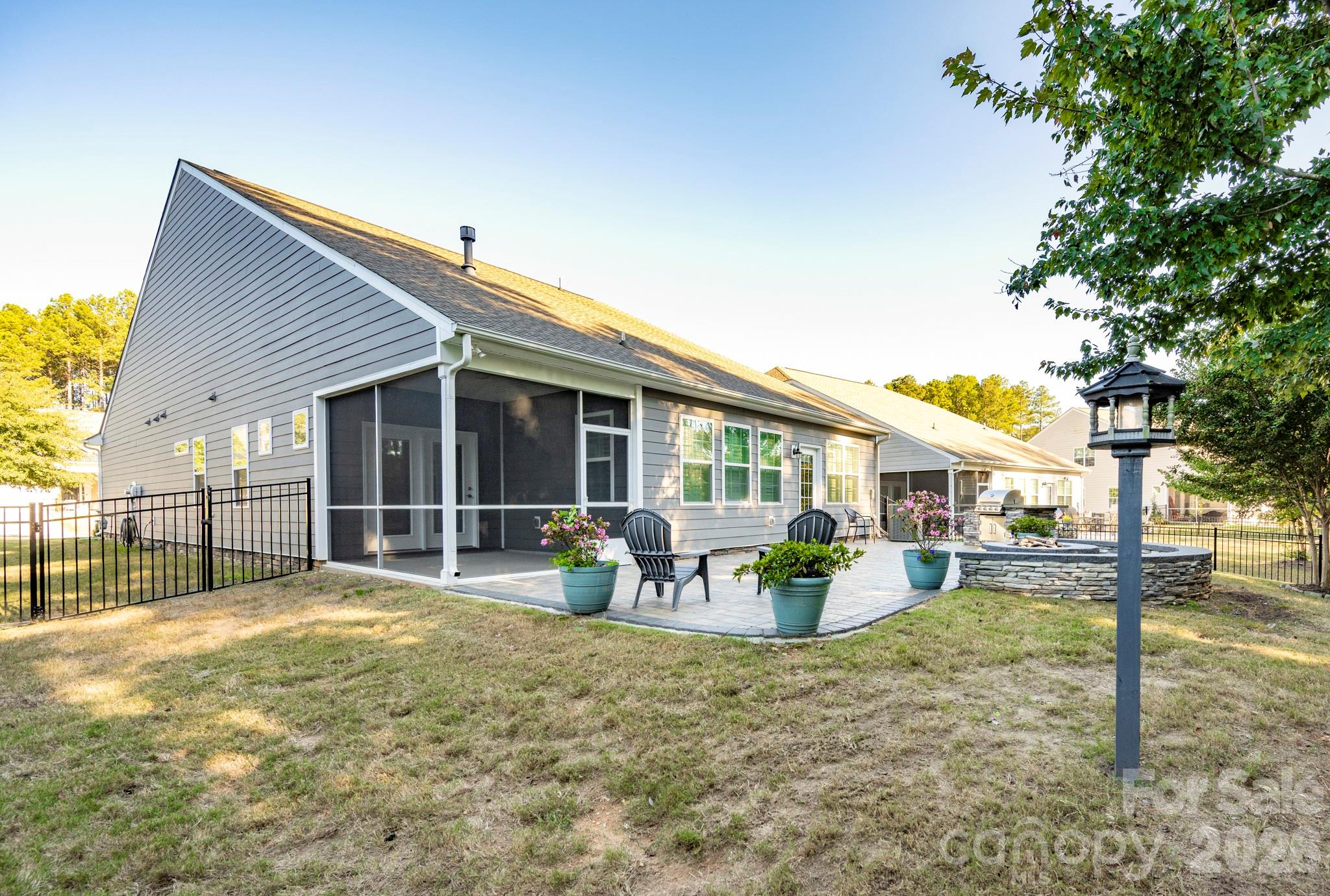 313 Picasso Trail