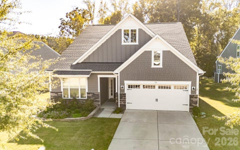 Photo of 313 Picasso Trail, Mount Holly, NC 28120 (MLS # 4435918)