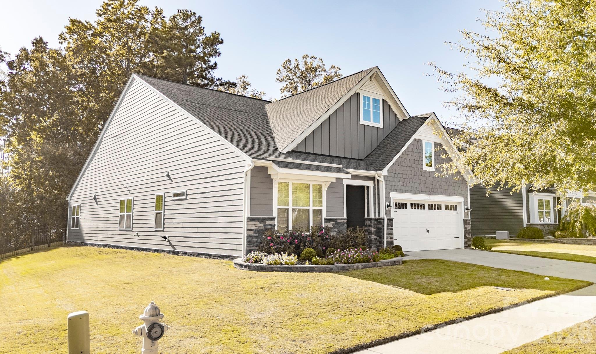 313 Picasso Trail
