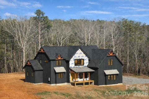 25 Emory Paige Road Weaverville NC 28787