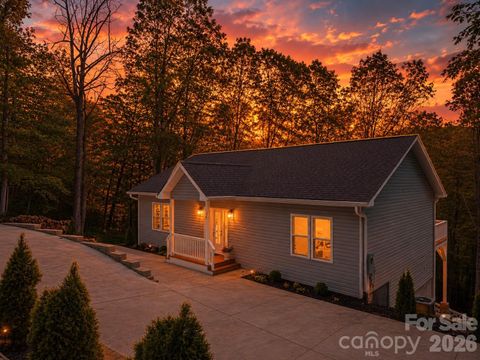 Photo of 88 Foxwood Drive, Franklin, NC 28734 (MLS # 4396424)