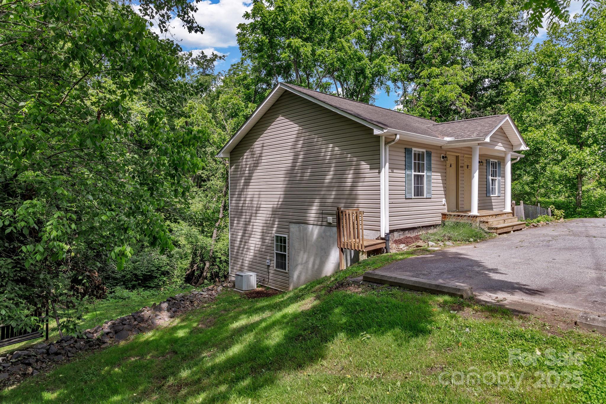 222 New Stock Road