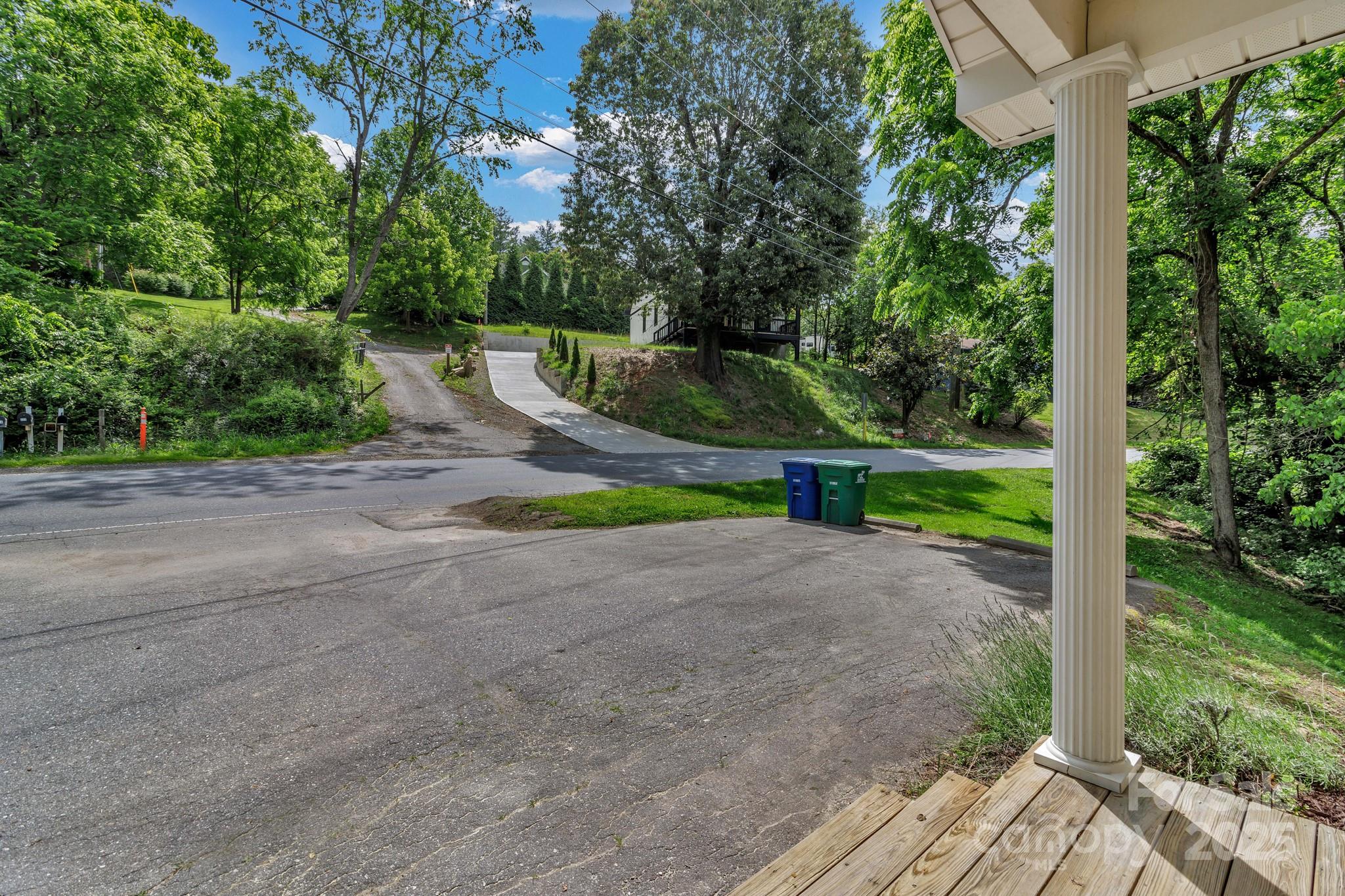 222 New Stock Road