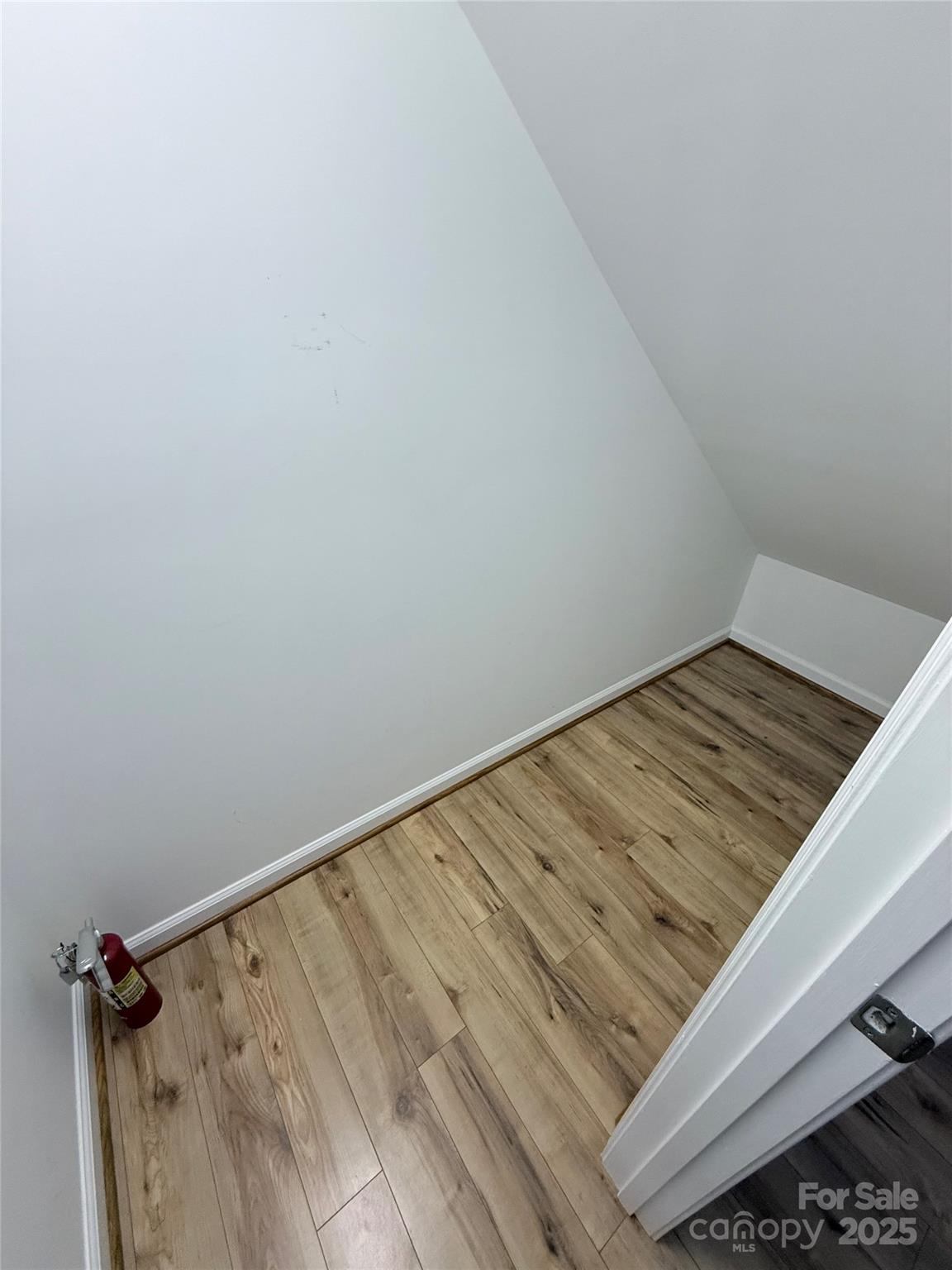 3631 Warp Street