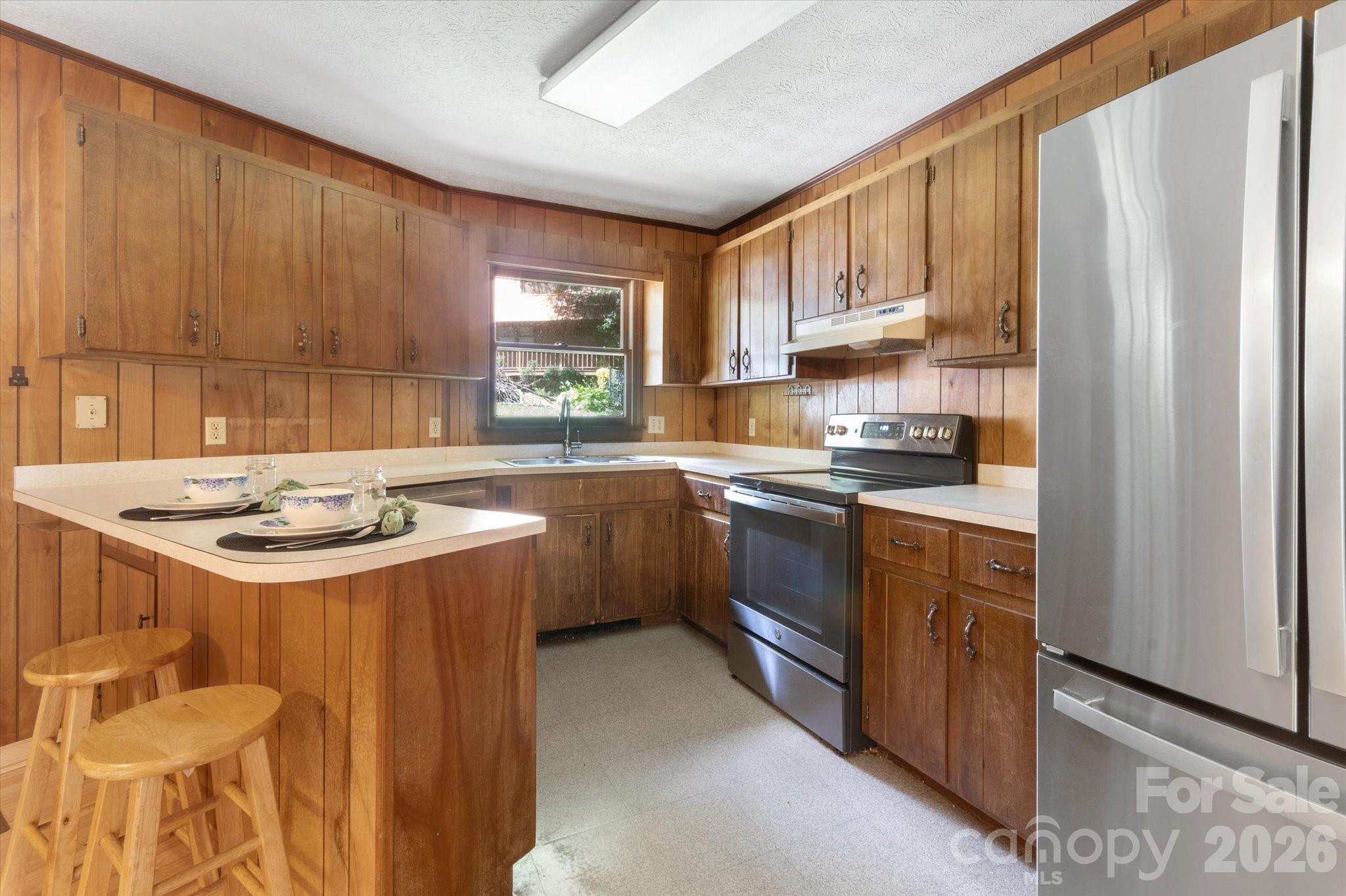 188 Woodfern Drive 11