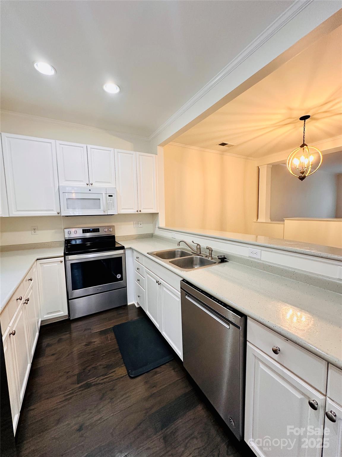 Scots Hill - Residential