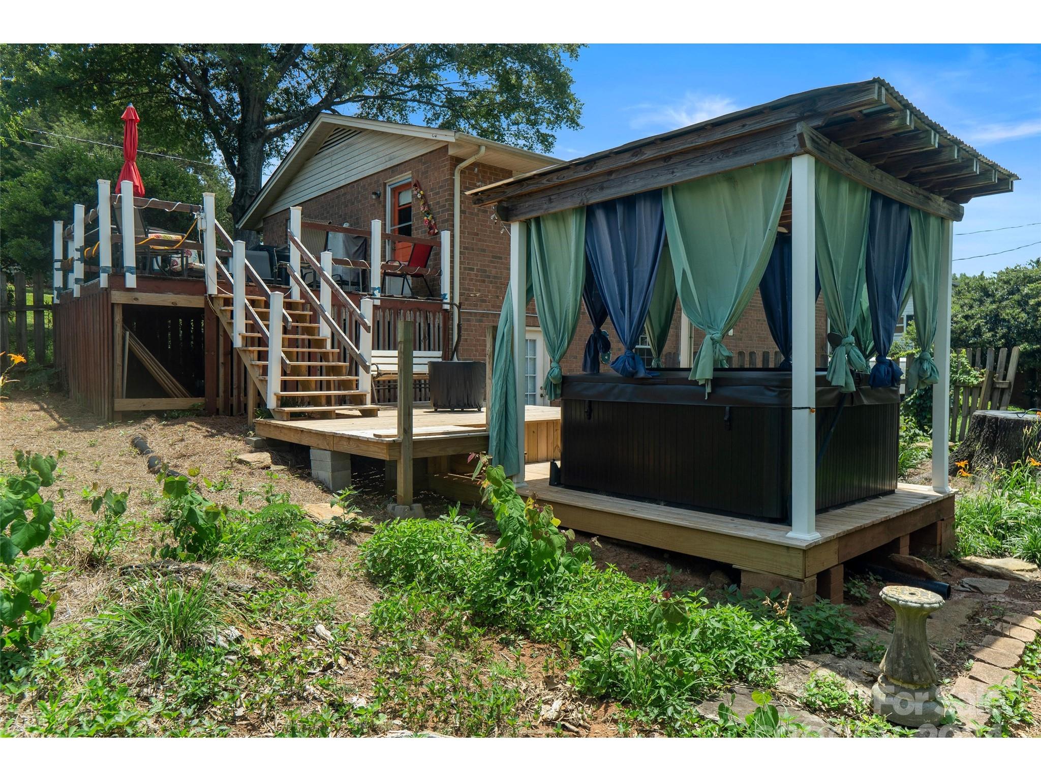 Riverview Acres - Residential