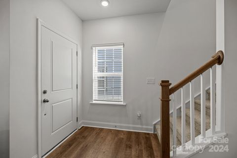 Townhouse in Matthews NC 4025 Crooked Spruce Court 26.jpg