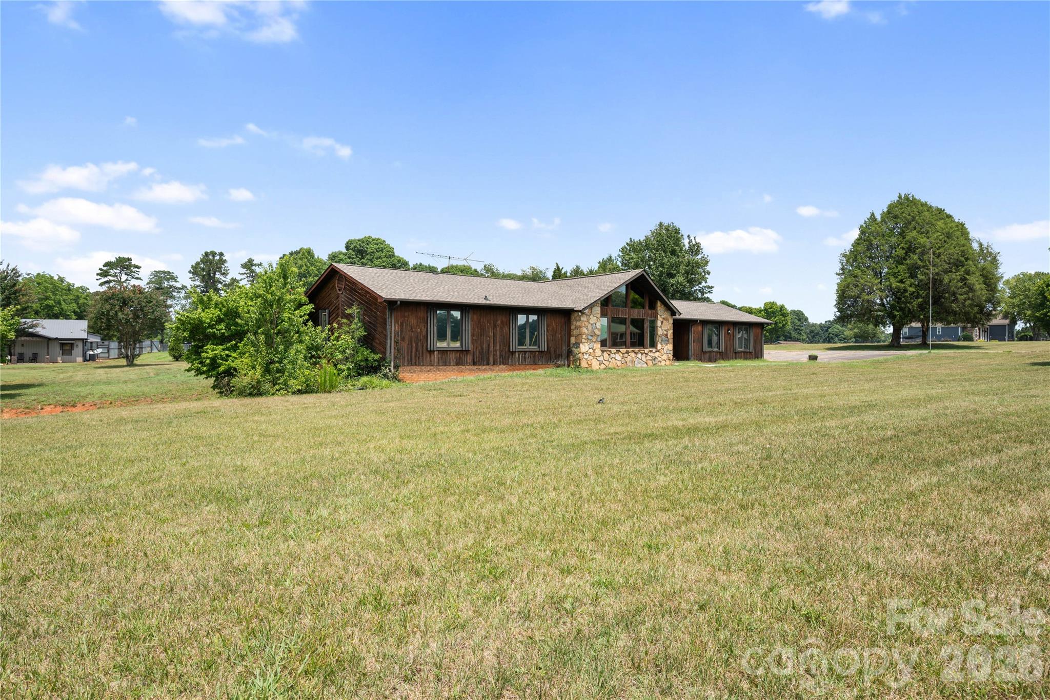 7610 Long Island Road