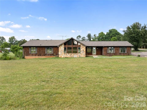 Photo of 7610 Long Island Road, Catawba, NC 28609 (MLS # 4422030)