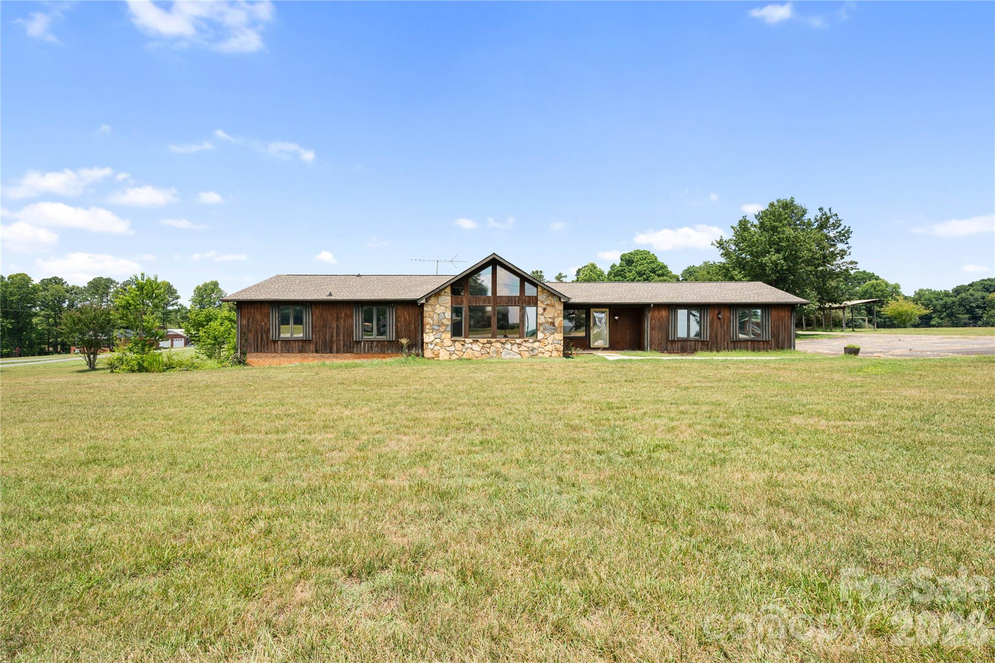 7610 Long Island Road