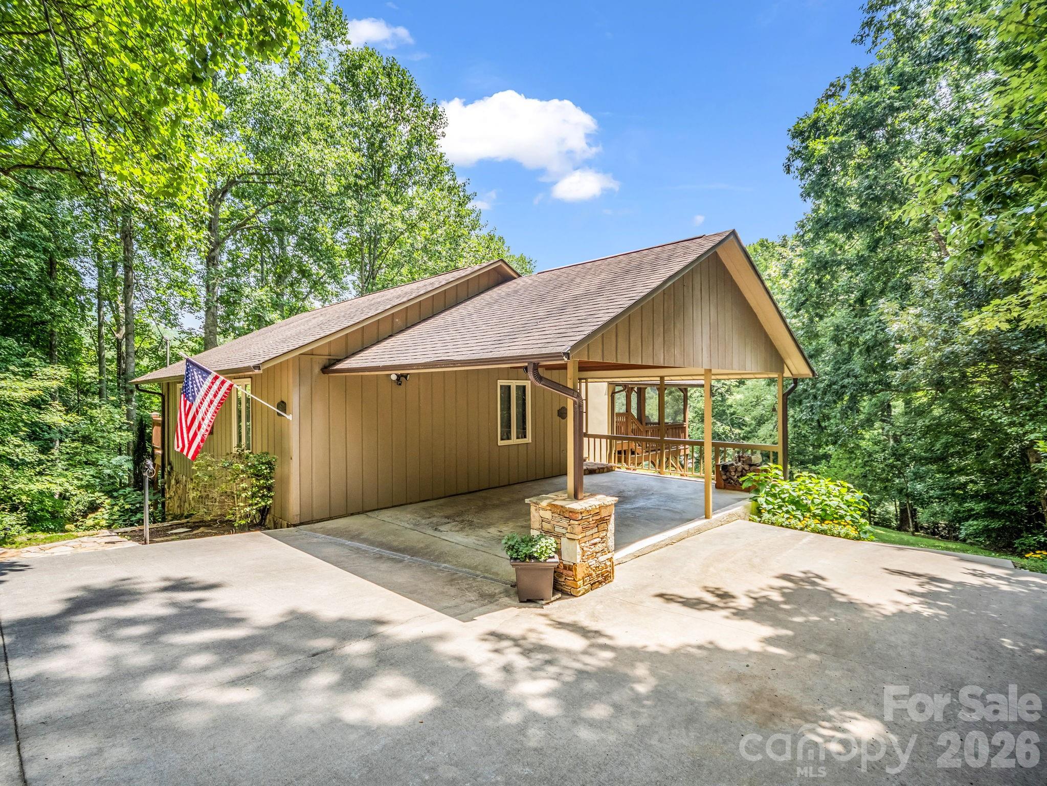 12 Chippewa Trail