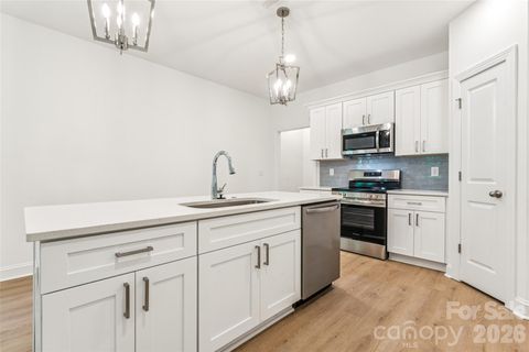 Photo of 2500 Sunset Avenue, Gastonia, NC 28052 (MLS # 4378729)