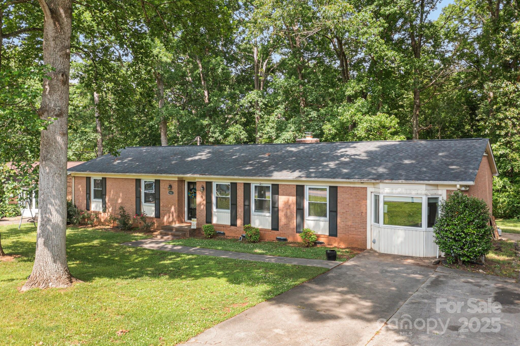 844 Fieldstone Road