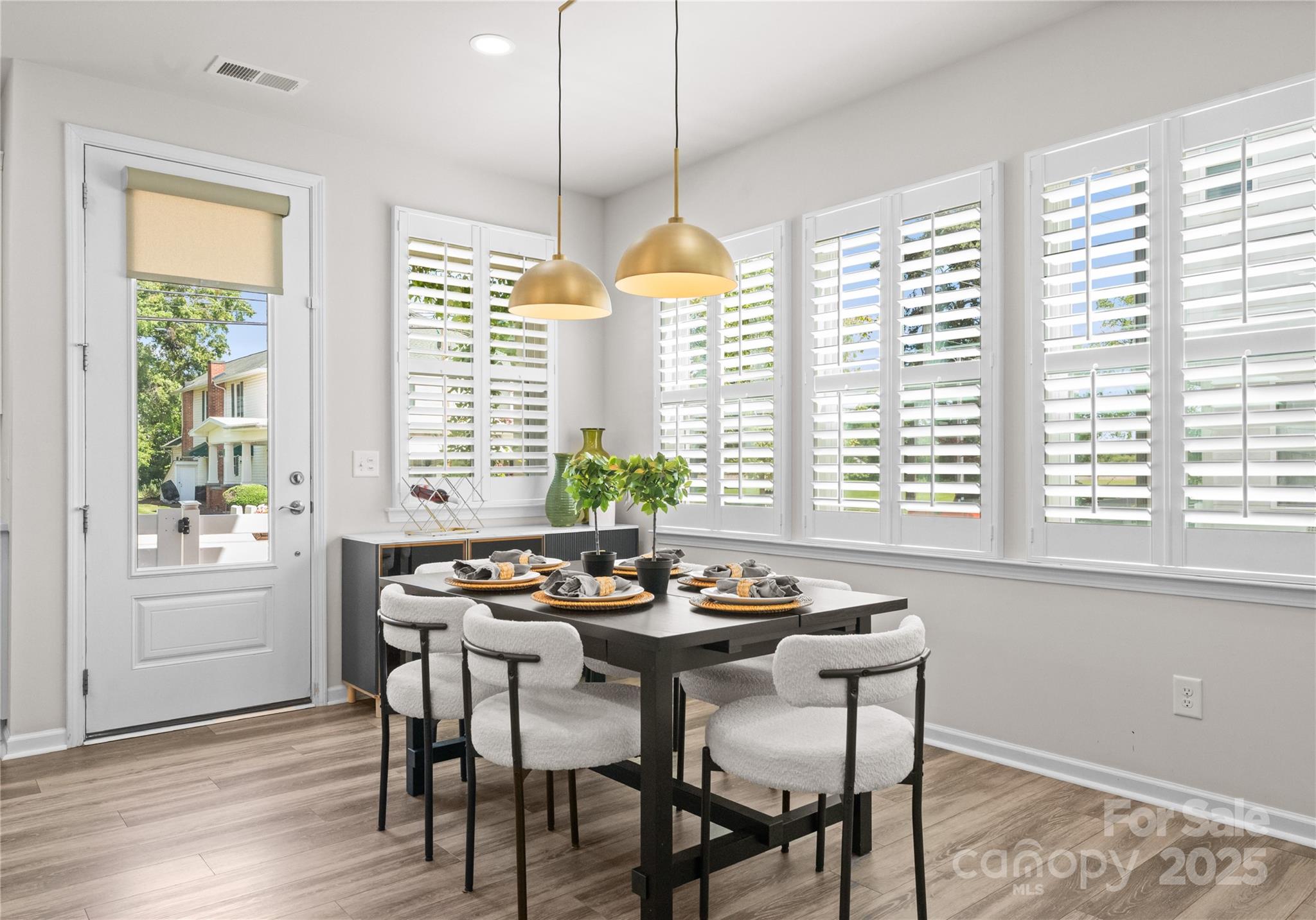 Pennant Square - Residential