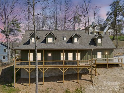 44 Judith Drive Leicester NC 28748
