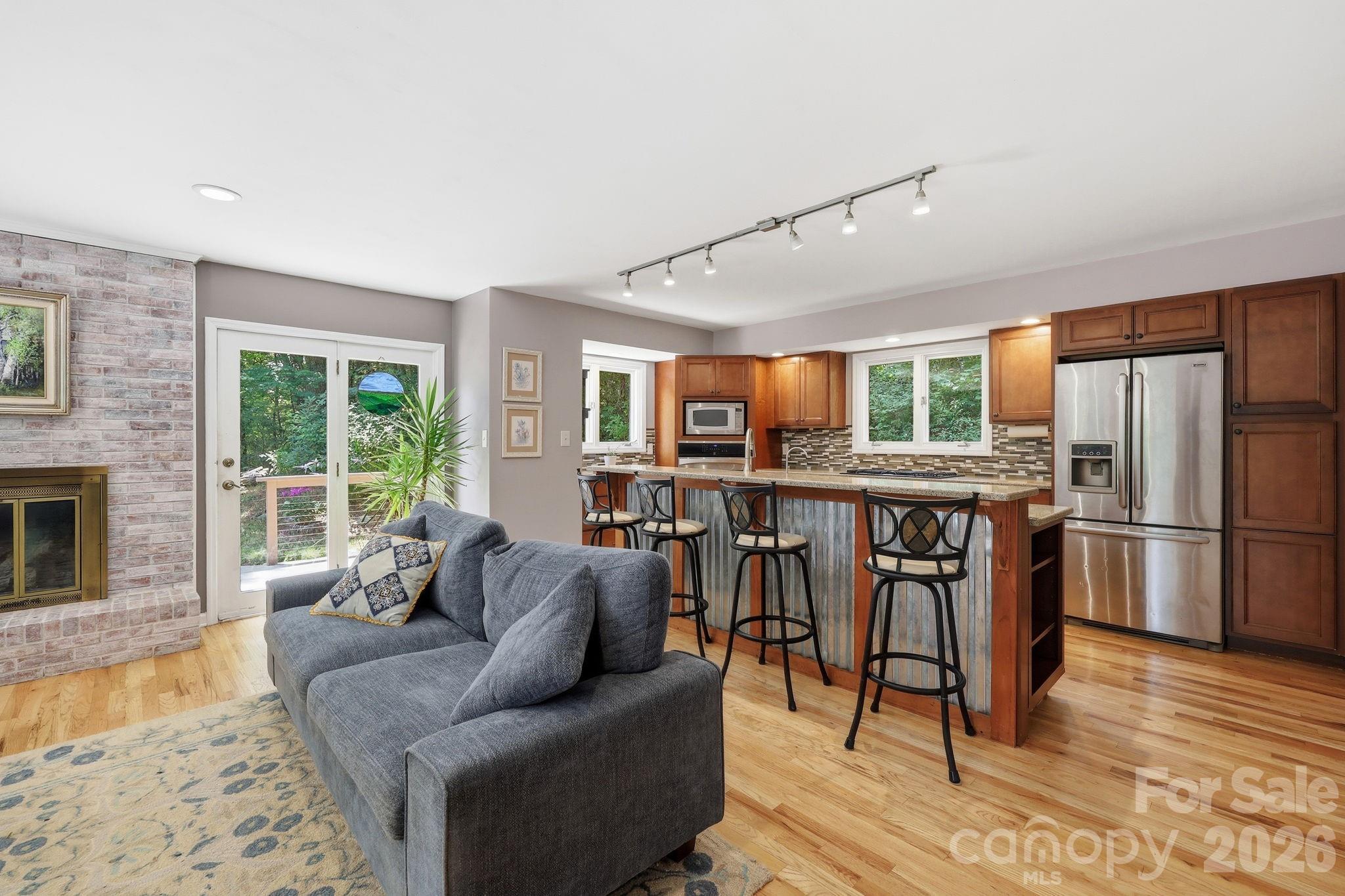 202 Riva Ridge Drive