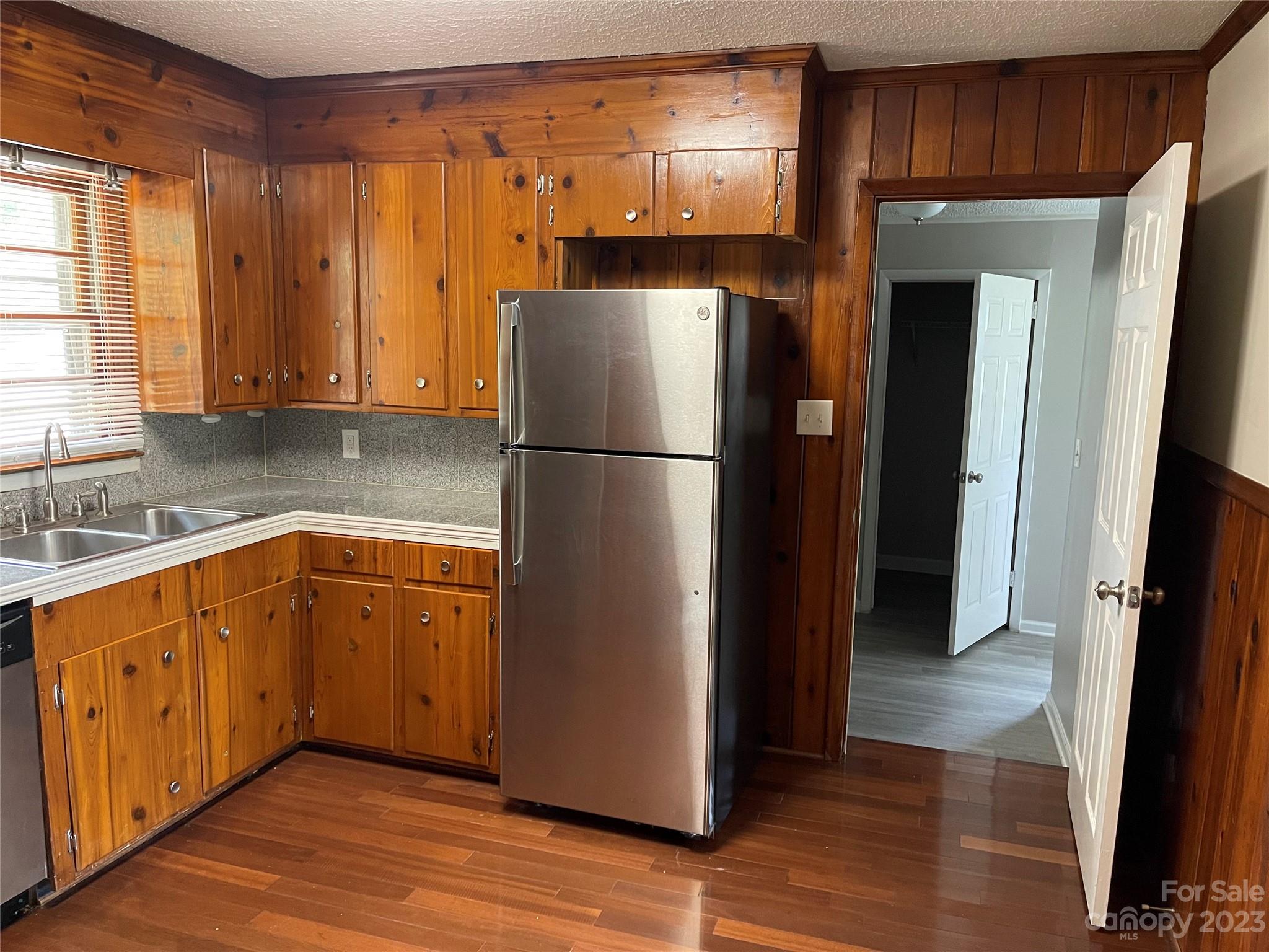 South Point Acres - Residential