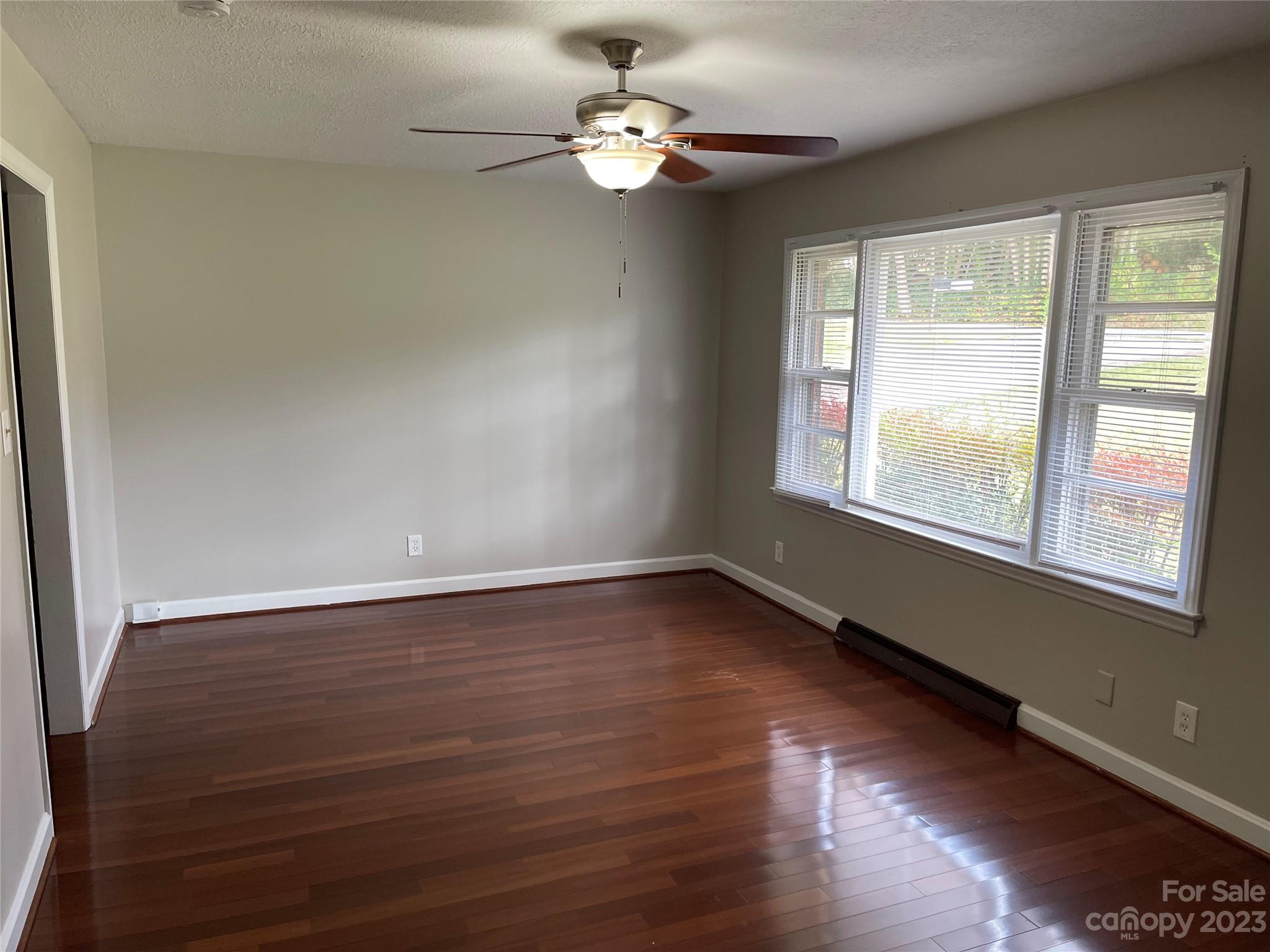 South Point Acres - Residential