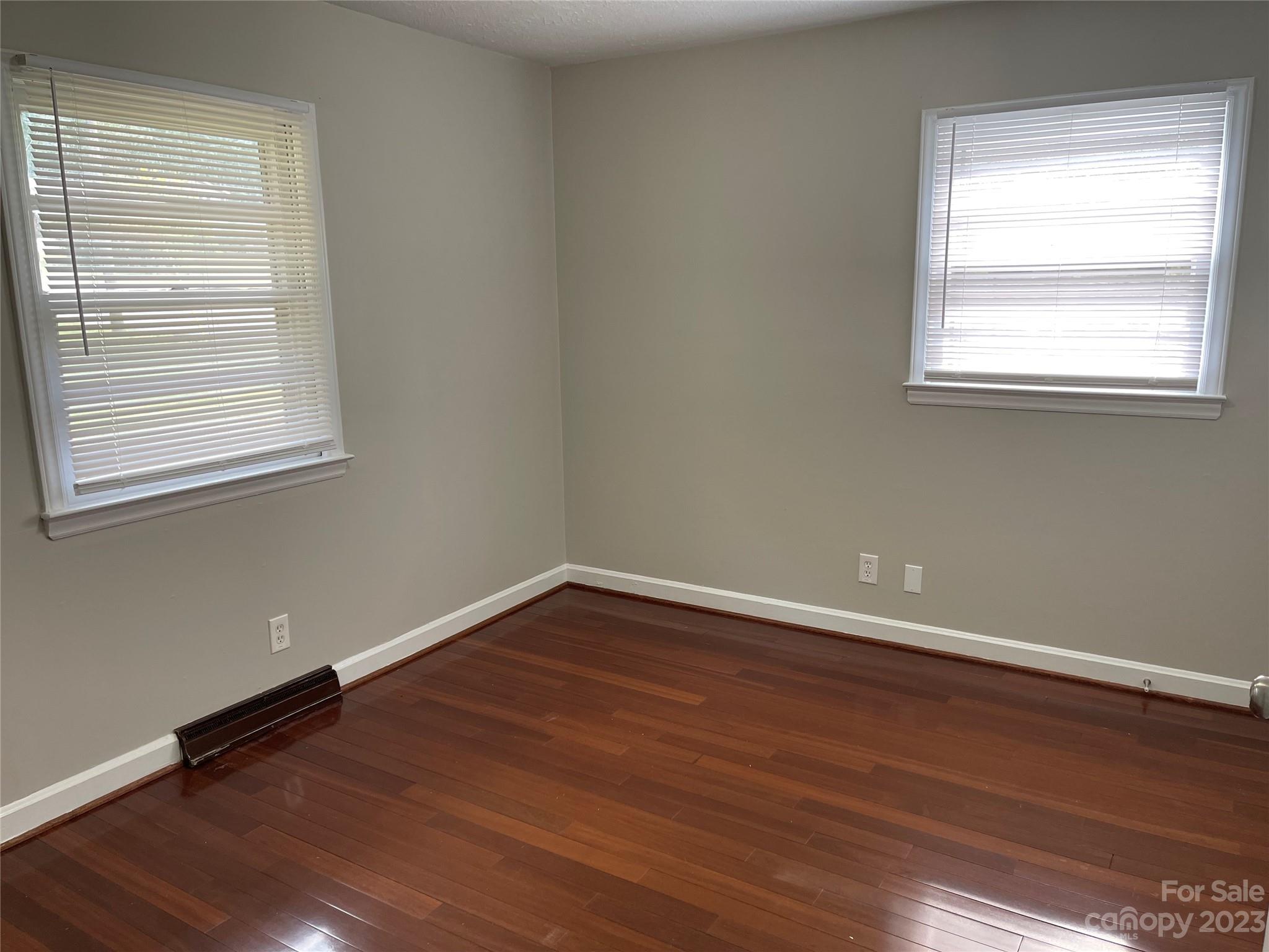 South Point Acres - Residential