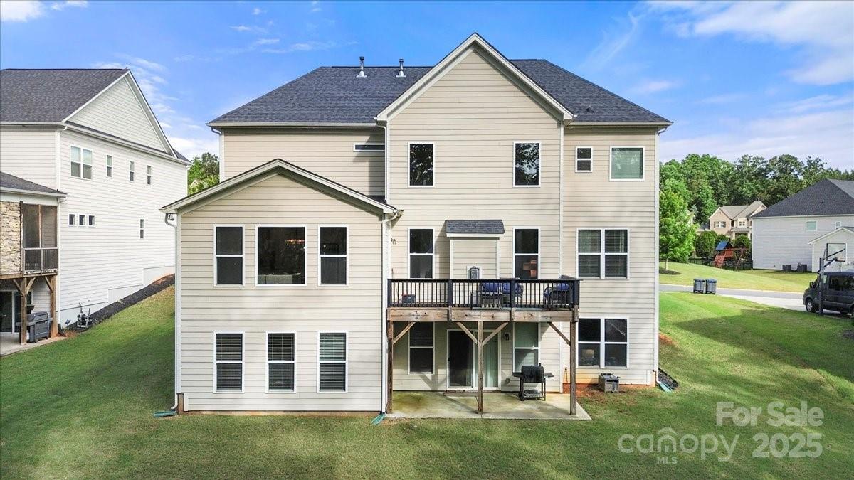 The Retreat at Rayfield - Residential