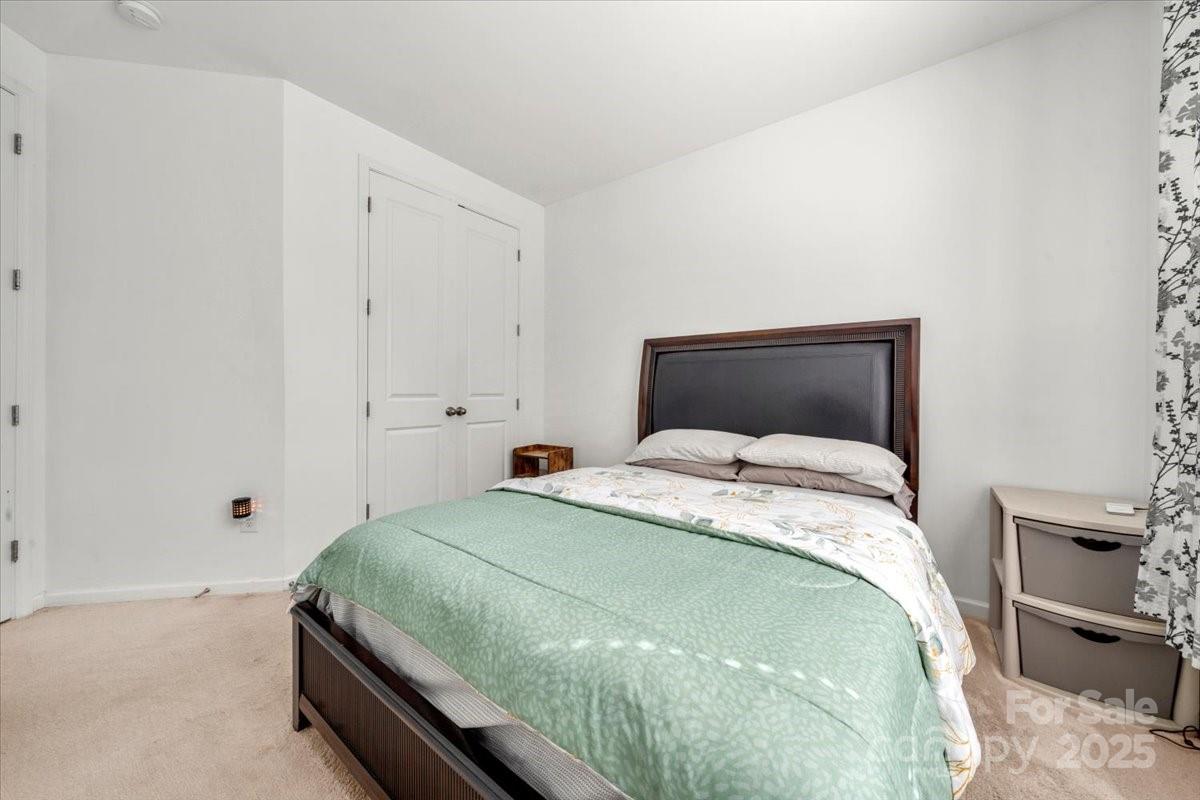 The Retreat at Rayfield - Residential