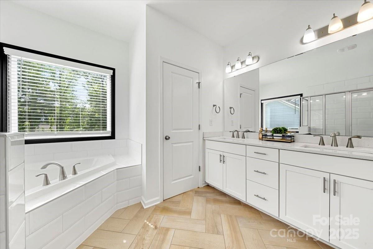 The Retreat at Rayfield - Residential