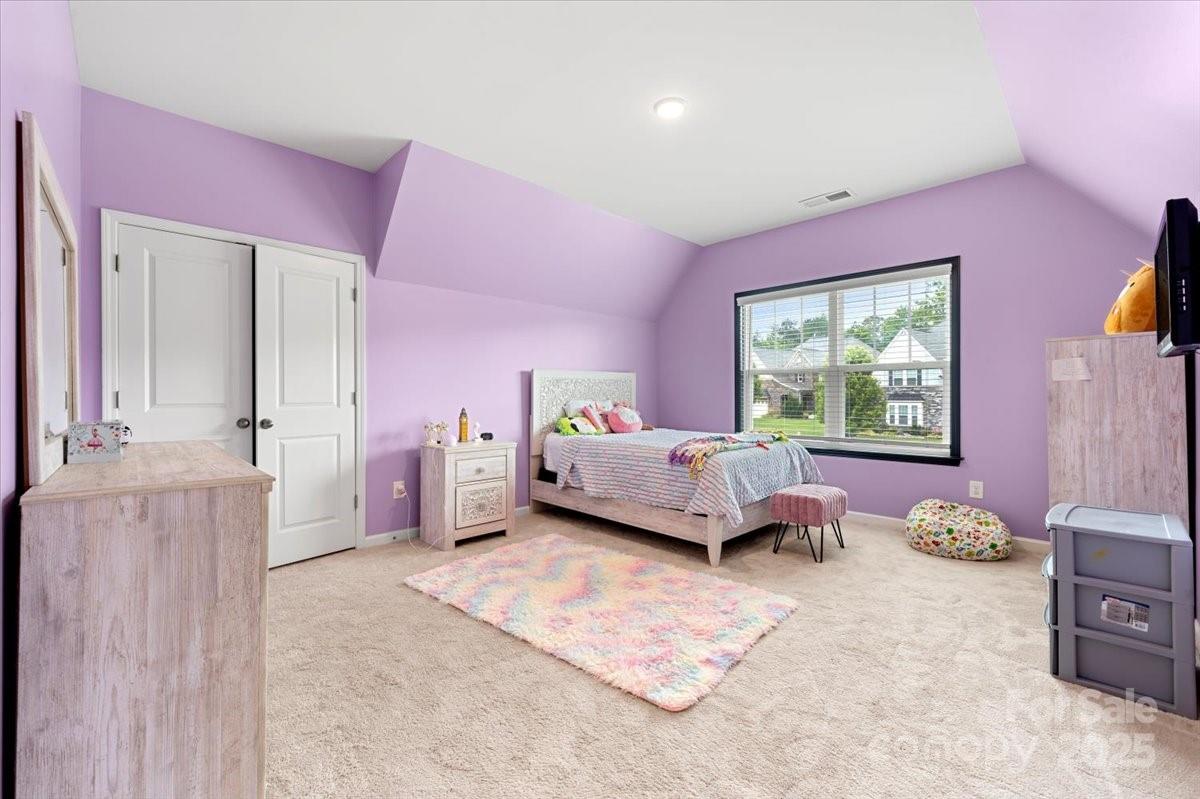 The Retreat at Rayfield - Residential