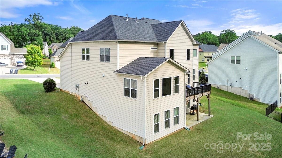 The Retreat at Rayfield - Residential