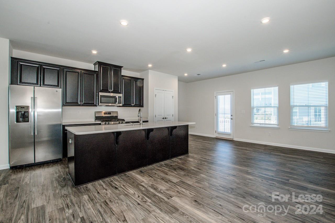 Riverbend Towns - Residential Lease