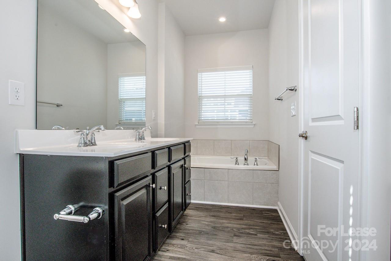 Riverbend Towns - Residential Lease