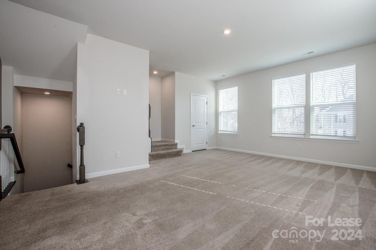 Riverbend Towns - Residential Lease