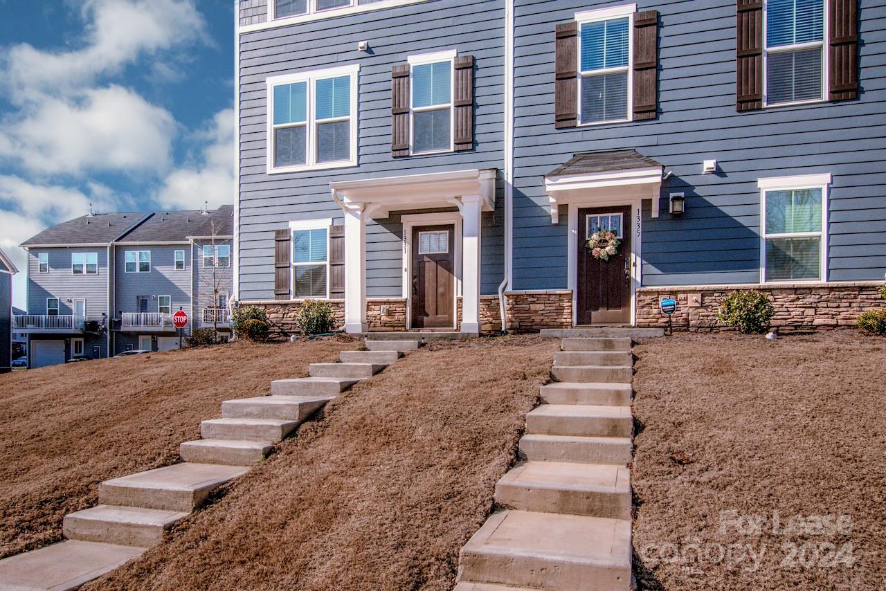 Riverbend Towns - Residential Lease