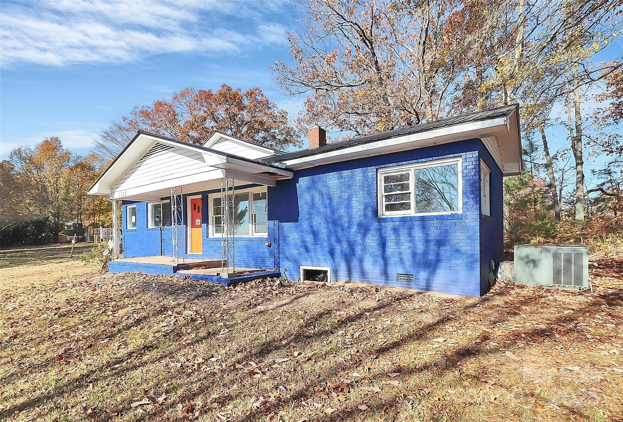 1123 E Gaston Street