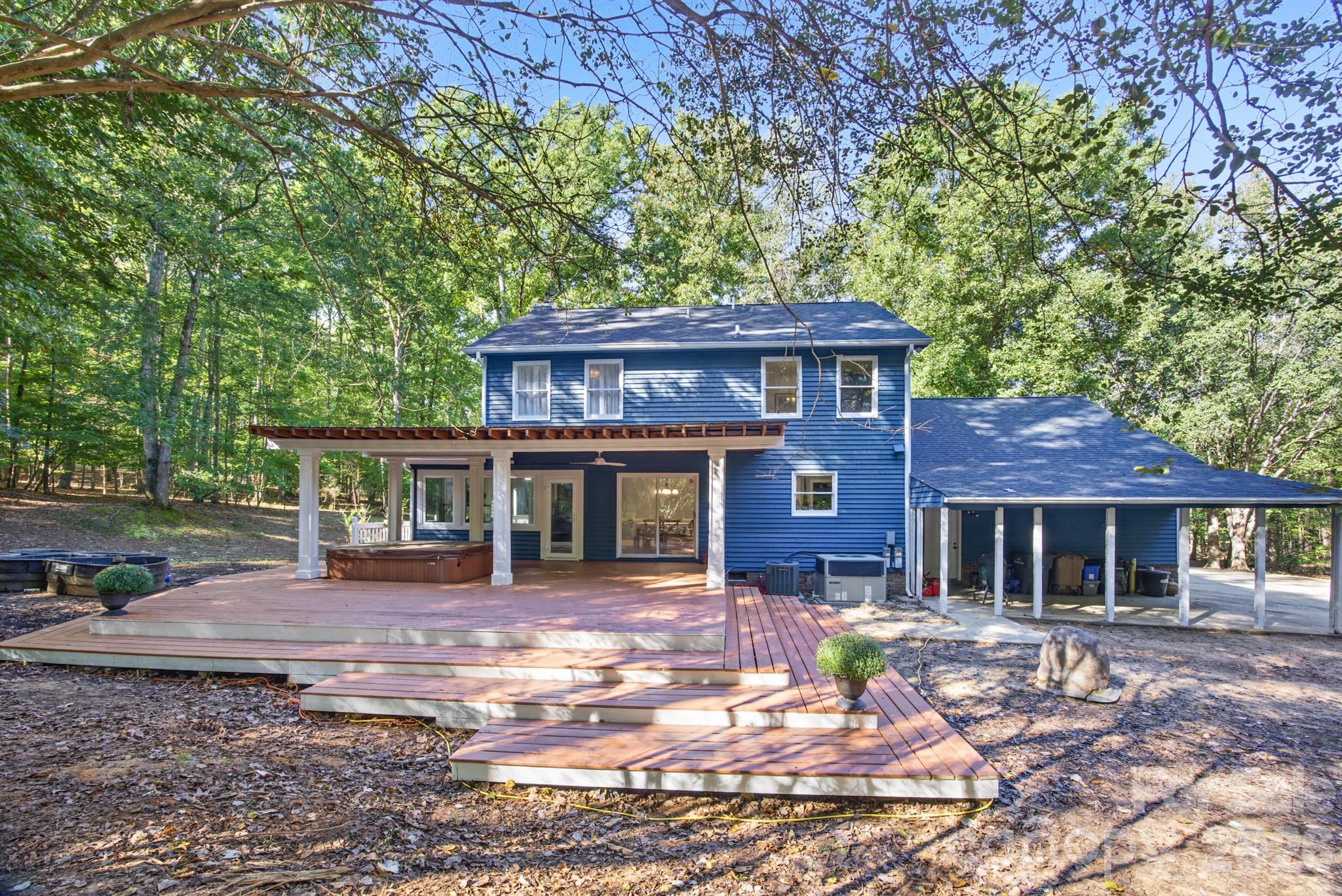 2703 Blythe Road