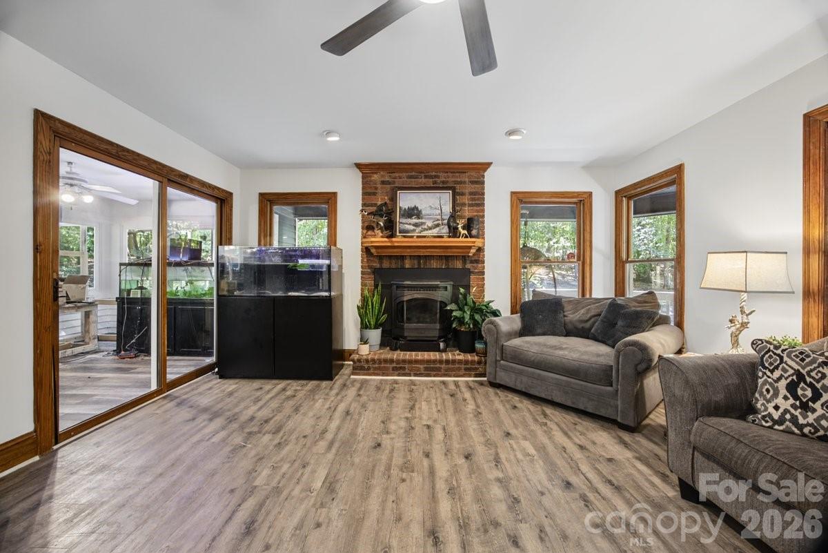 2703 Blythe Road