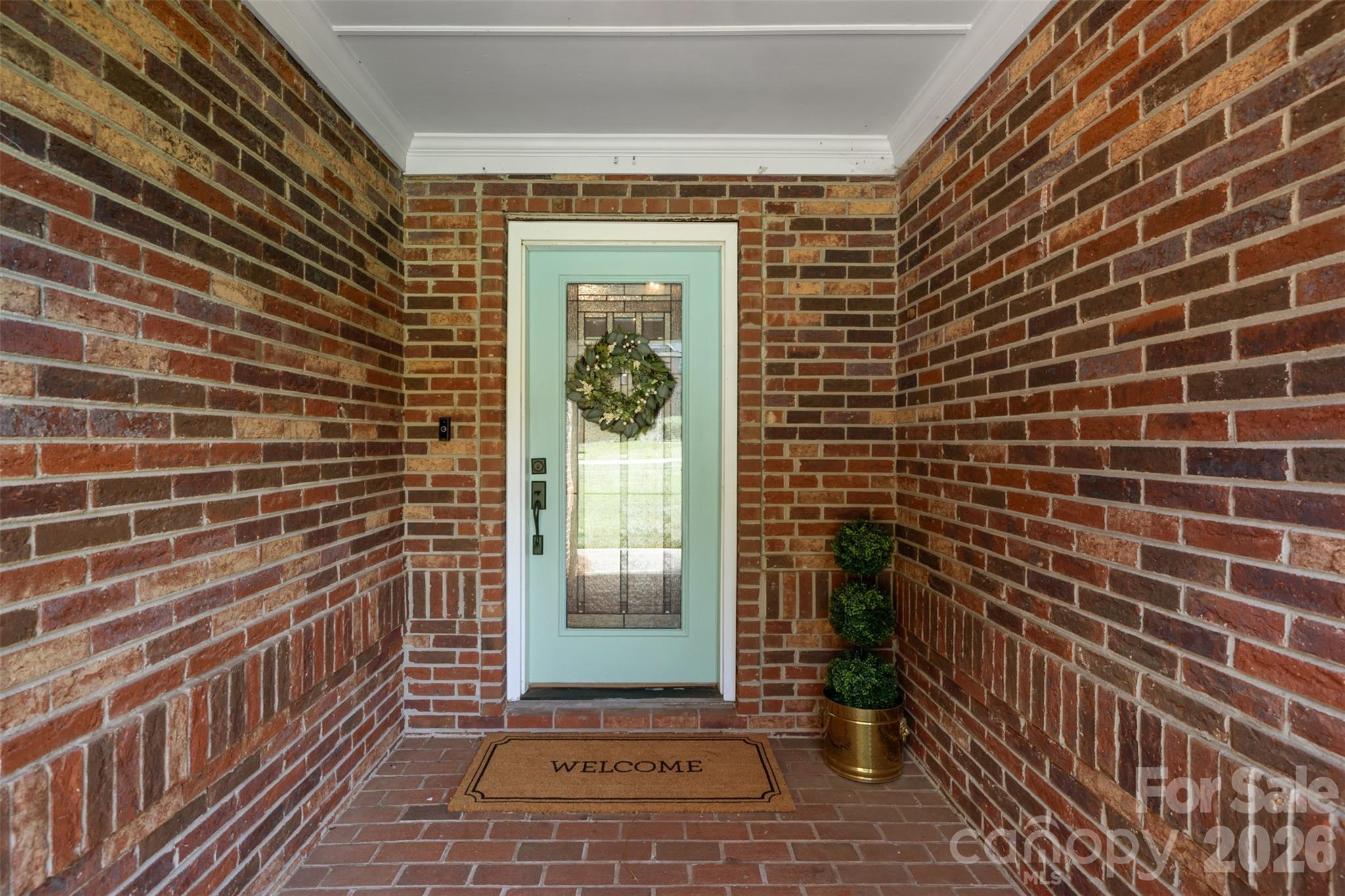 412 Shadydale Court
