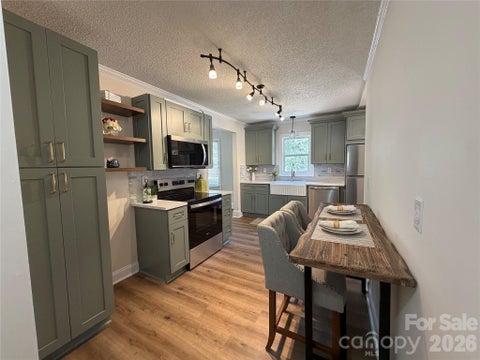 Photo of 609 Durham Avenue, Statesville, NC 28677 (MLS # 4419733)