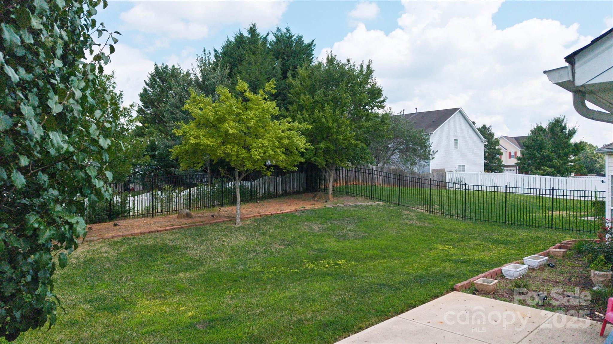 Applegate - Residential