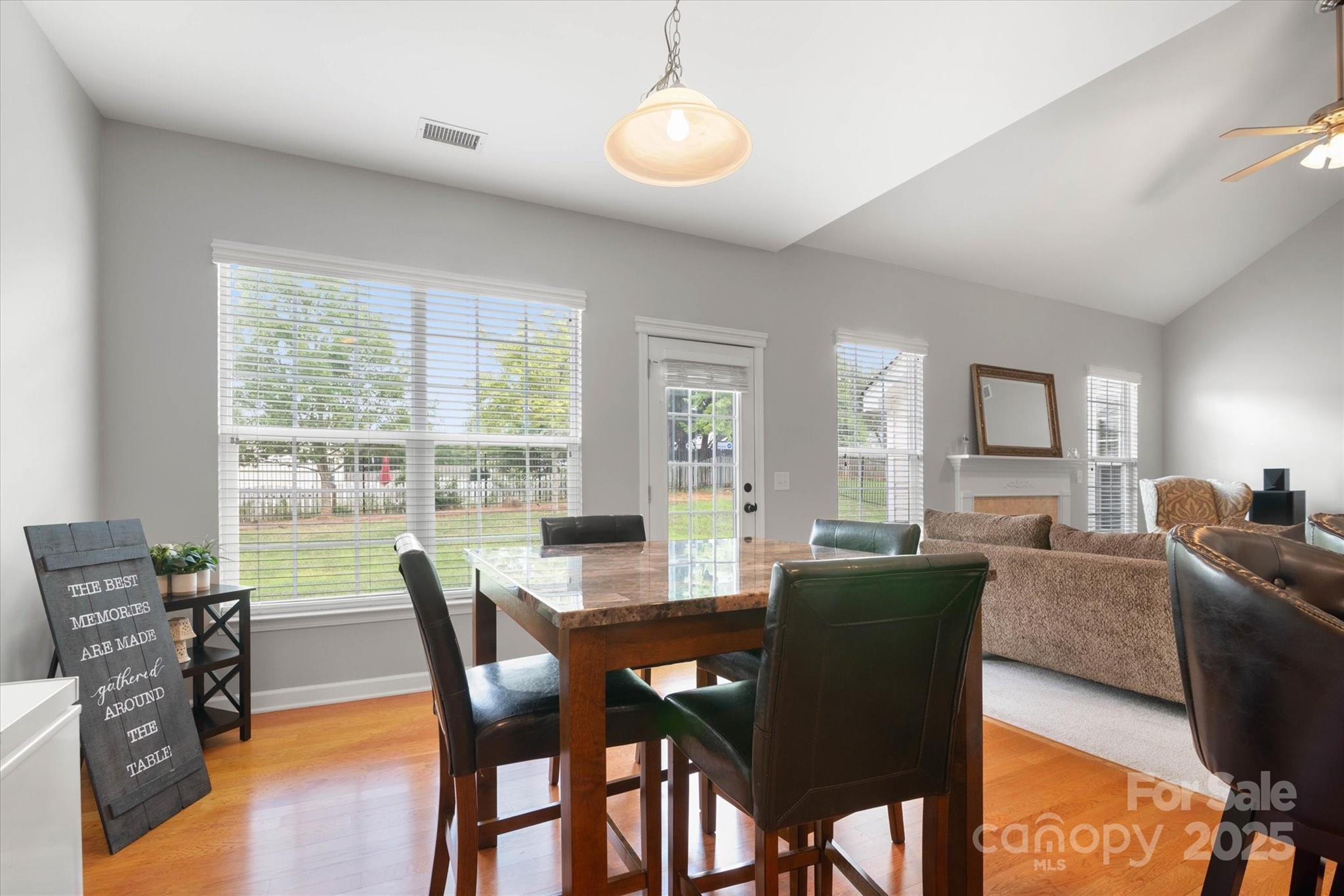 Applegate - Residential