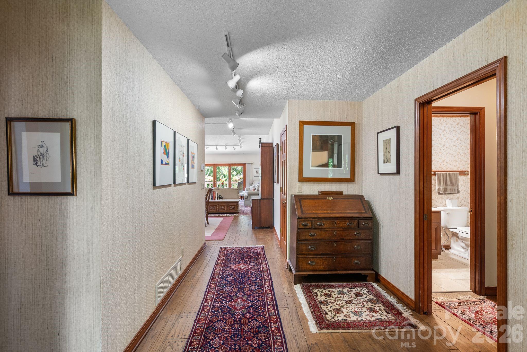 48 Stony Ridge