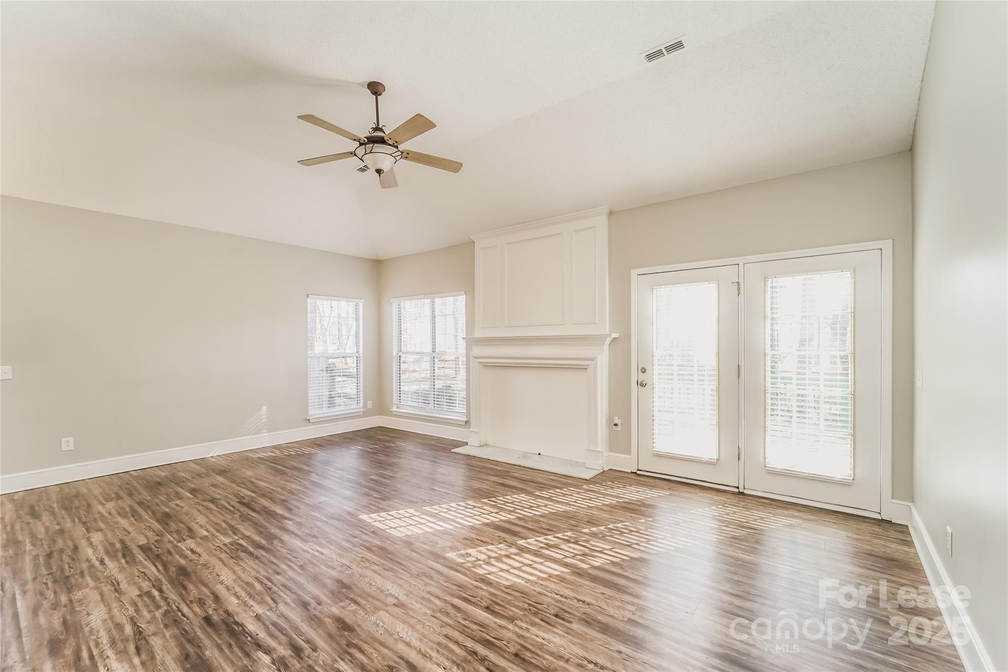 7121 Scuppernong Court