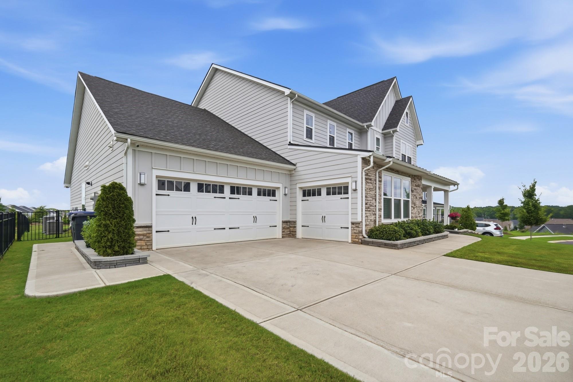 1623 Ventoux Court